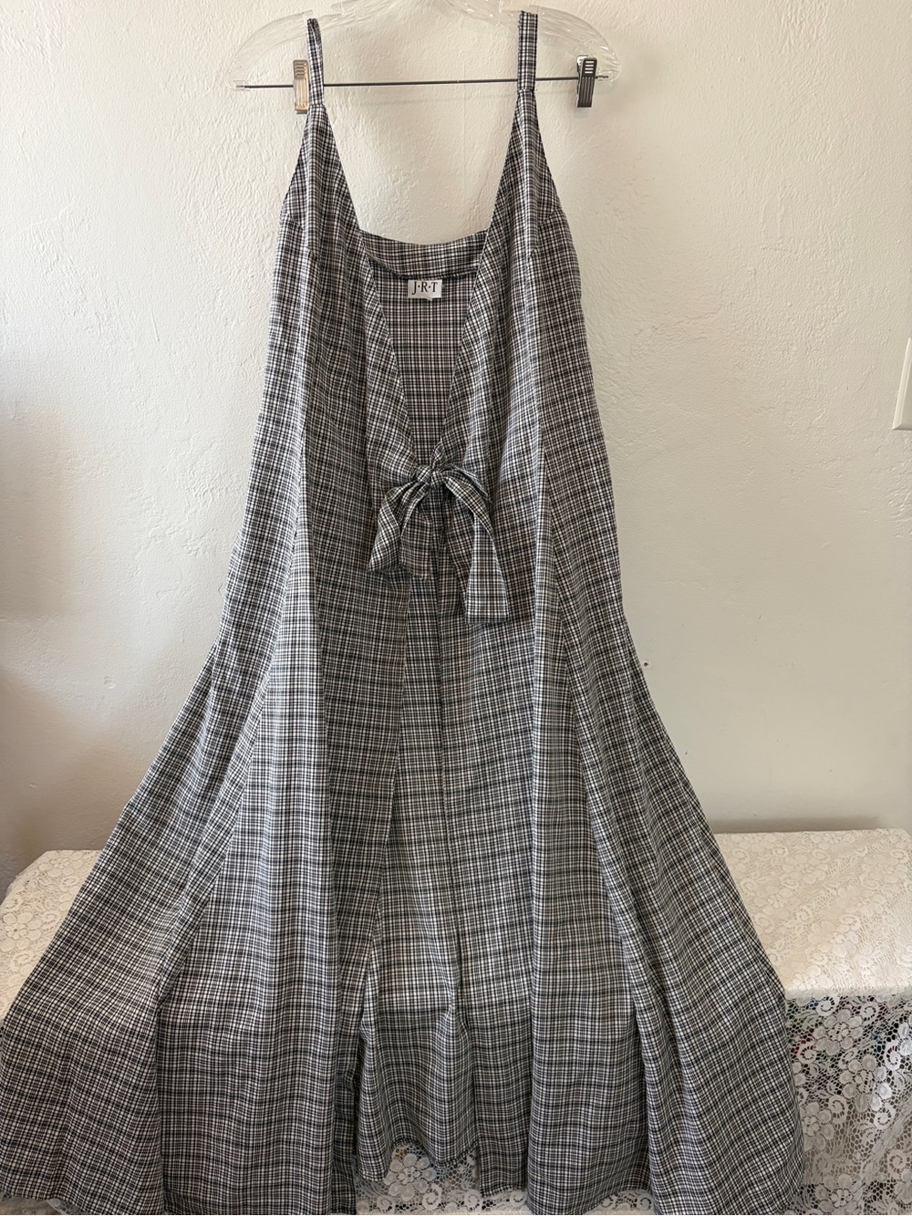 Vintage JRT plaid tie front pinafore